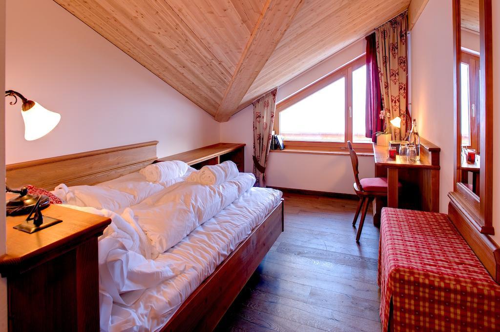 Good Value Apartments By Mountain Exposure Zermatt Room photo